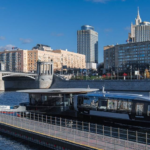 В Москве в ближайшие недели откроют четвертый маршрут речного электротранспорта Фото: Пресс-служба мэра и правительства Москвы / Максим Мишин
