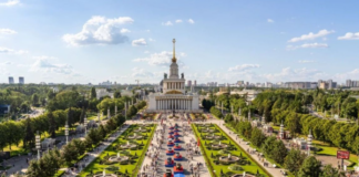 На автофестивале ВДНХ «ПроДвижение» откроется автосалон