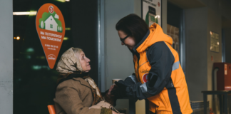 «Пятёрочка» помогла вернуться домой 7 000 пожилым людям с когнитивными нарушениями X5 GROUP
